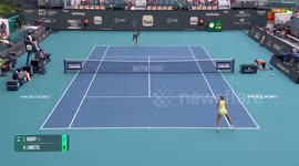 Gauff upset by unseeded Linette at Miami Open
