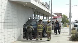 US, Los Angeles: Lancaster Stolen Vehicle Crashes Into Mexican Restaurant