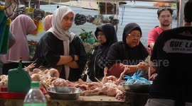 Economic Anomalies and Weakening Consumption Ahead of Eid al-Fitr 2025 in Indonesia