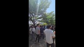 Evacuations in streets of Bangkok due to power Myanmar earthquake