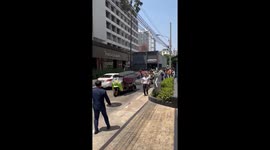 People Flee in Panic as Strong Tremors Rock Downtown Bangkok