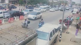 CCTV captures earthquake shaking Thai-Myanmar border