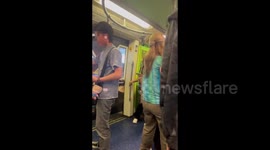 Bangkok: Earthquake Shakes Train