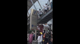 Locals evacuate shopping malls as earthquake shakes Bangkok, Thailand