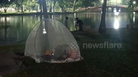 Bangkok residents sleep in parks amid earthquake safety fears
