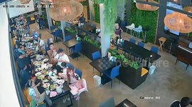 Myanmar earthquake shakes cafe in Chiang Mai, northern Thailand