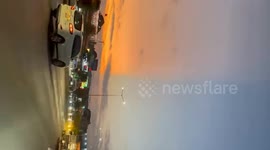 The sky appeared to have a strange phenomenon of two colors after the earthquake
