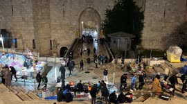 Israel: Muslim citizens on the way to the Al Aqsa Mosque for the evening pray 6