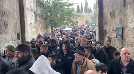 Israel: Muslim citizens on the way out from the Al Aqsa Mosque after attending the Friday Midday Pray 4