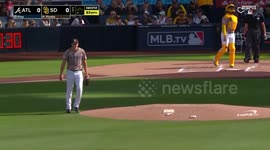 Pivetta brilliant in debut for Padres, who beat Braves 5-0 for 4-game sweep