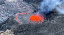 Lava rises from Kilauea volcano in Hawaii