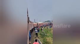 Passengers flee as train coaches derail in India