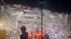 Myanmar: Chinese rescuers save pregnant mother, child from Myanmar quake rubble