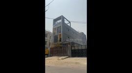 Water spills over from rooftop pool as Myanmar earthquake rocks gym