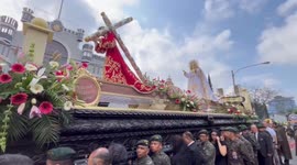 Catholic procession honouring Mary and Jesus begins in Guatemala
