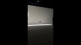 Robot struts down runway at fashion show in China