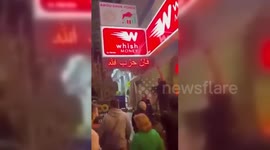 Lebanon: Lebanese Residents Remove