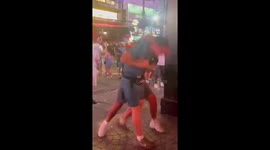 Drunk tourists seen fighting outside bars in front of locals in Phuket