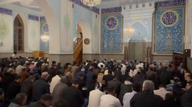 Georgia: Georgia's Muslim community gather at Tbilisi mosque for Eid al-Fitr prayer