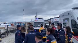 Türkiye: 5 dead, 25 rescued after migrant boat sinks off western Türkiye
