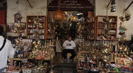 Syria: Damascus markets bustle as Syrians prepare for first Eid al-Fitr since war’s end