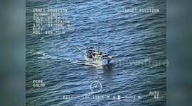 US: Coast Guard Helicopter Crew Rescues Fisherman in Alaska