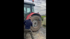 Polish tyreman’s tractor tire masterclass in Irish countryside goes viral with 10 million views