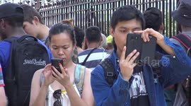 Hundreds descend on London for a game of Pokemon Go