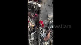 Palestine: Israeli airstrike destroys a house in Deir el-Balah