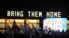 Israel: Thousands hold demonstration in Tel Aviv to demand return of Israeli hostages in Gaza