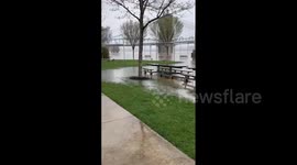 US: Cincinnati Flooding Continues as Ohio River Crests at Highest Level