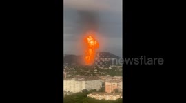 Malaysia: Gas Pipeline Fire Erupts in Puchong, Prompting Evacuations 3