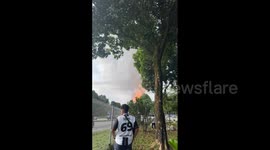 Malaysia: Gas Pipeline Fire Erupts in Puchong, Prompting Evacuations 2