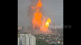 Malaysia: Gas Pipeline Fire Erupts in Puchong, Prompting Evacuations