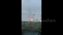 Malaysia: Gas Pipeline Fire Erupts in Puchong, Prompting Evacuations 7