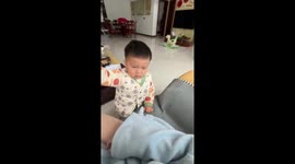 Toddler learns the art of fake crying at a young age
