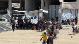 Food distributed to Palestinians in Shujaiyye as food crisis intensifies