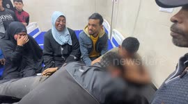 Israeli airstrikes on central Gaza kill at least 13 Palestinians (3)