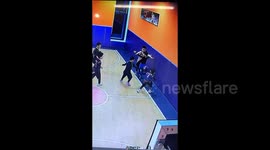 Kindergartener’s “welding-style” defense in basketball game has everyone laughing