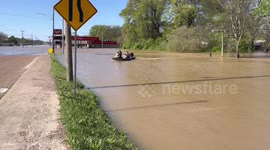 US: Flood Rescue Operations Underway in Dyersburg, Tennessee