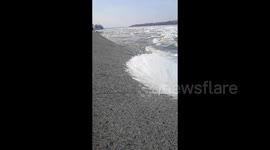 Ussuri River awakens in spring—dazzling ice spectacle stuns onlookers