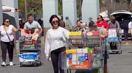 US: U.S. consumer confidence plunges amid rising inflation fears, tariff policies: Survey