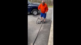 Grandpa get sprayed in the face trying to rinse pollen off car before it rains 5 millions views on tik tok