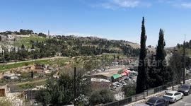 Israel: Israeli forces intercept Yemeni missile over Jerusalem, sirens activated