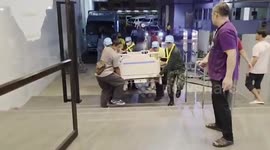 Thailand: Thai army assists Rajavithi Hospital in Bangkok following powerful earthquake