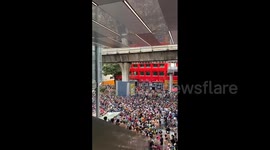 Thailand: Bangkok Streets Crowded with Songkran Festivalgoers 5