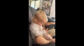 Musical magic: Little girl sings along with Benson Boone's 'Beautiful Things'