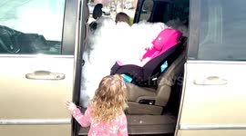Dad Fills Car With Cotton