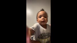 One-year-old shows off surprise boxing moves in adorable sparring match with mom