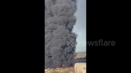 Spain: Fire Erupts at Recycling Plant in Almería 2